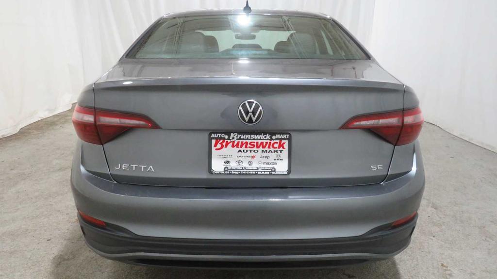 used 2024 Volkswagen Jetta car, priced at $22,887