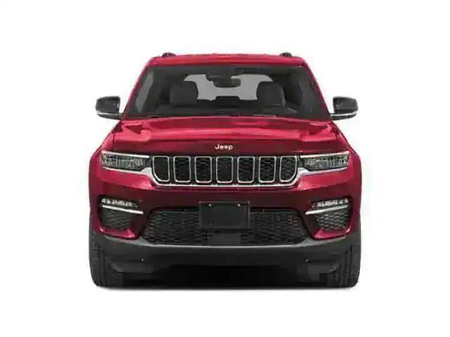 new 2025 Jeep Grand Cherokee car, priced at $47,745