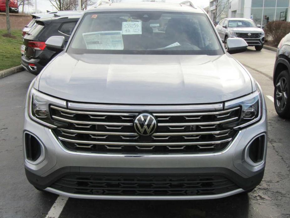 new 2024 Volkswagen Atlas car, priced at $49,348