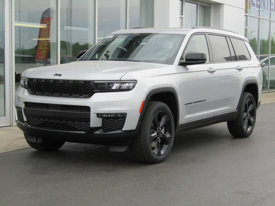 new 2024 Jeep Grand Cherokee L car, priced at $53,558