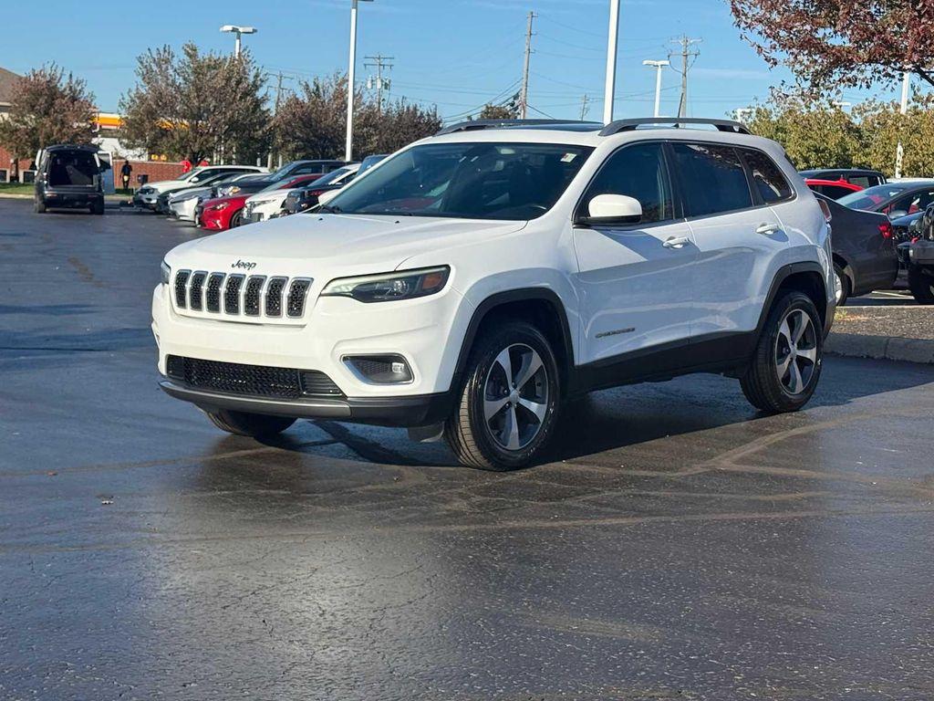 used 2020 Jeep Cherokee car, priced at $20,555