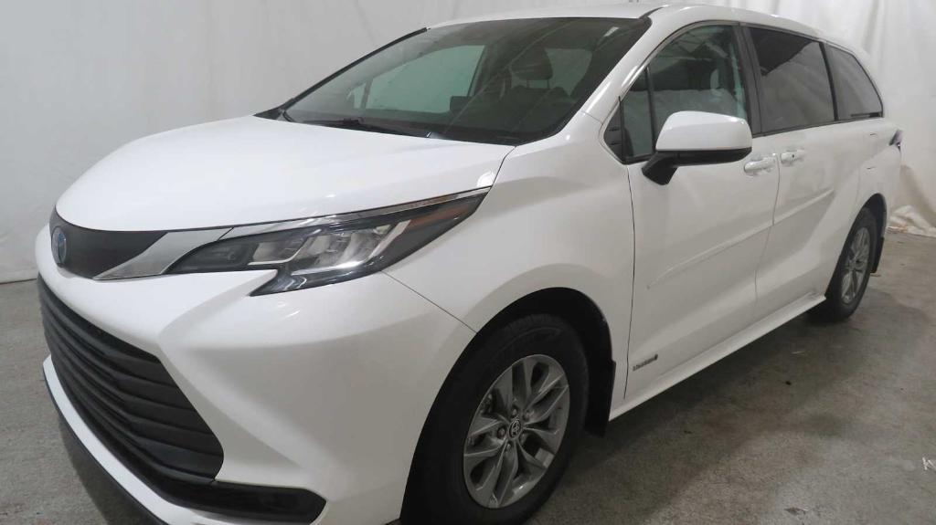 used 2021 Toyota Sienna car, priced at $36,140