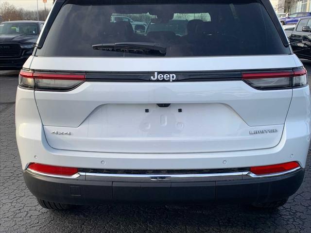 new 2025 Jeep Grand Cherokee car, priced at $44,708