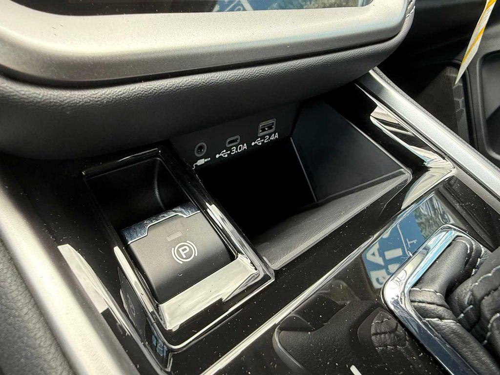 new 2025 Subaru Legacy car, priced at $33,702