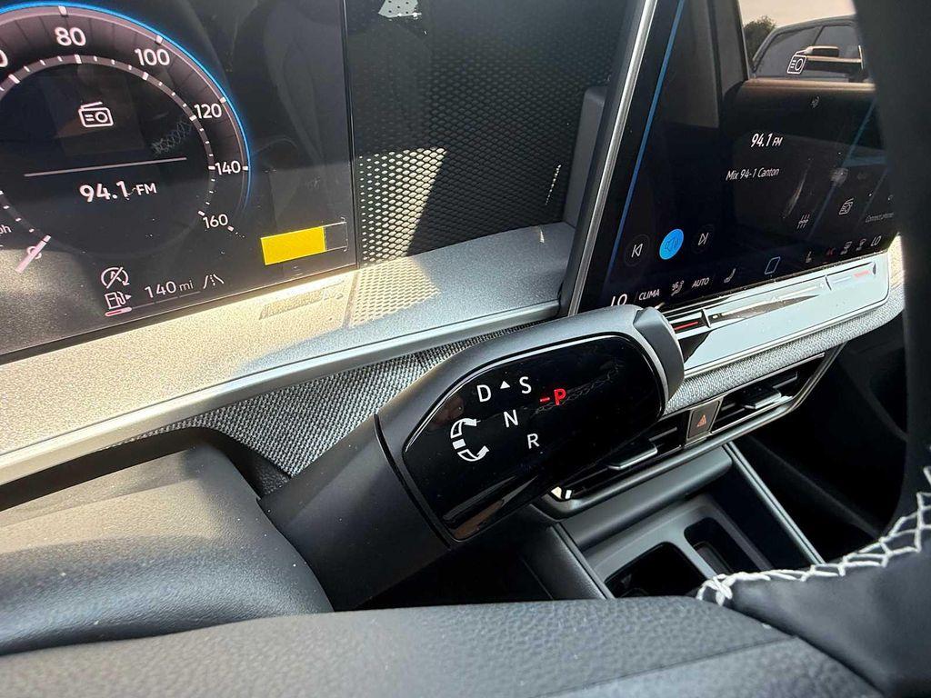new 2025 Volkswagen Tiguan car, priced at $32,789