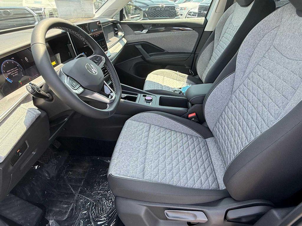 new 2025 Volkswagen Tiguan car, priced at $32,789