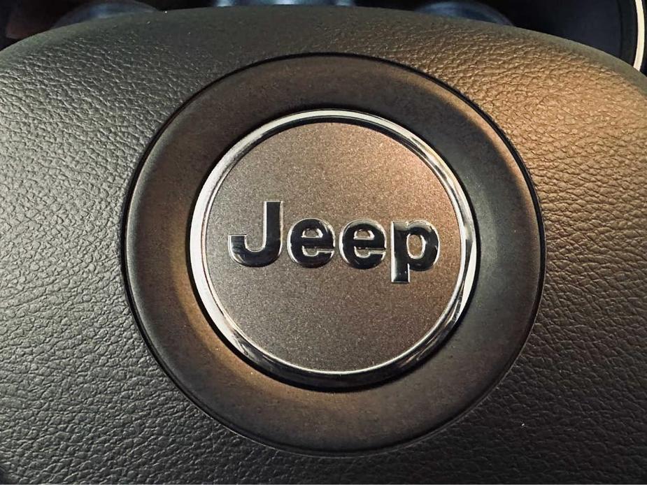 used 2019 Jeep Cherokee car, priced at $20,860