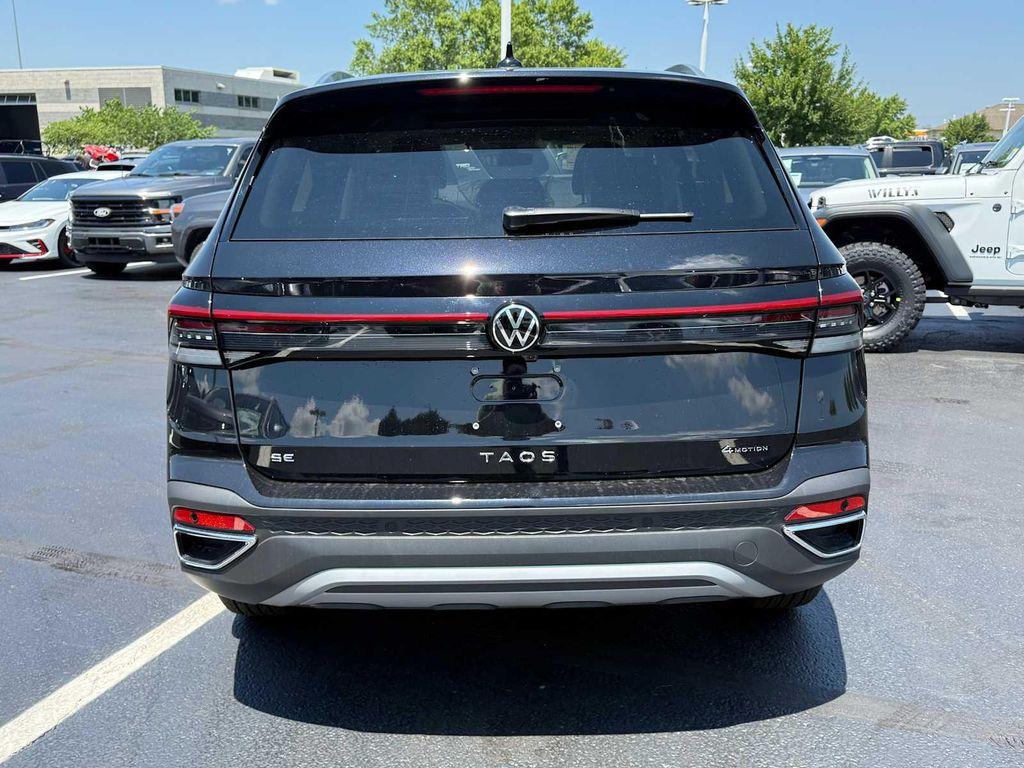 new 2025 Volkswagen Taos car, priced at $33,432