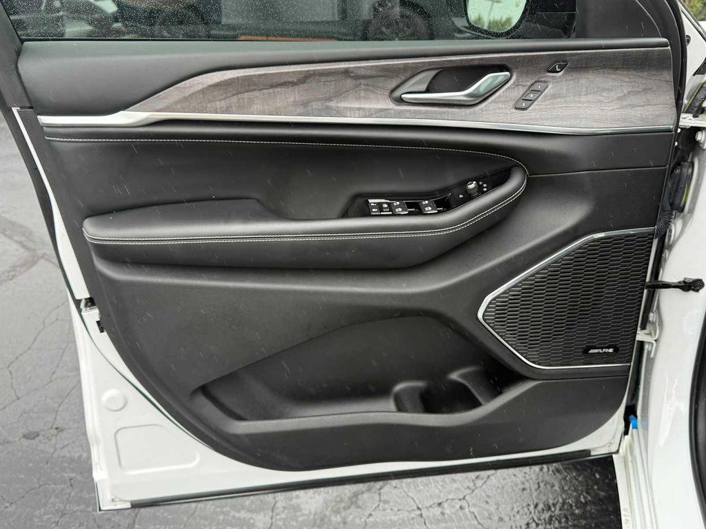used 2023 Jeep Grand Cherokee car, priced at $43,703