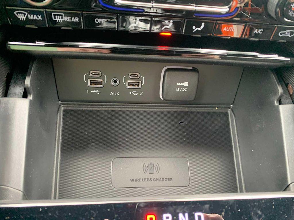 new 2025 Jeep Grand Cherokee L car, priced at $38,153