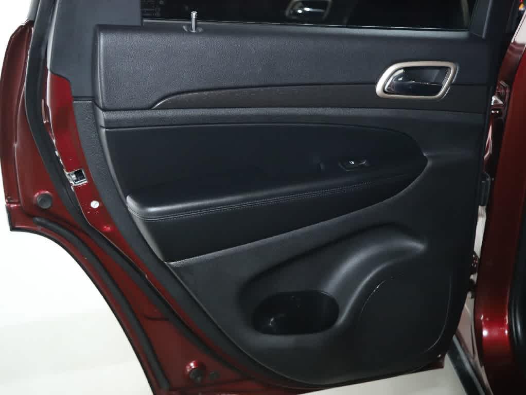 used 2016 Jeep Grand Cherokee car, priced at $14,467