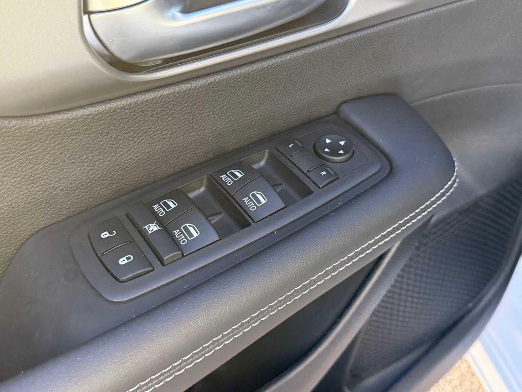 new 2026 Chrysler Pacifica car, priced at $42,273