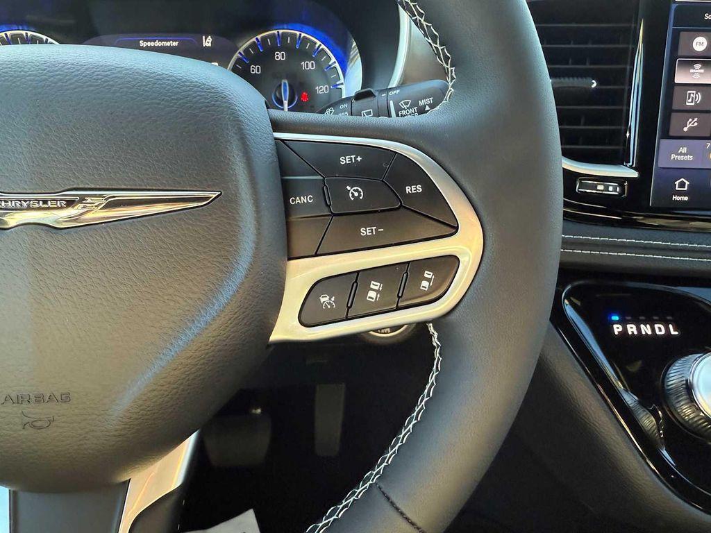 new 2026 Chrysler Pacifica car, priced at $42,273