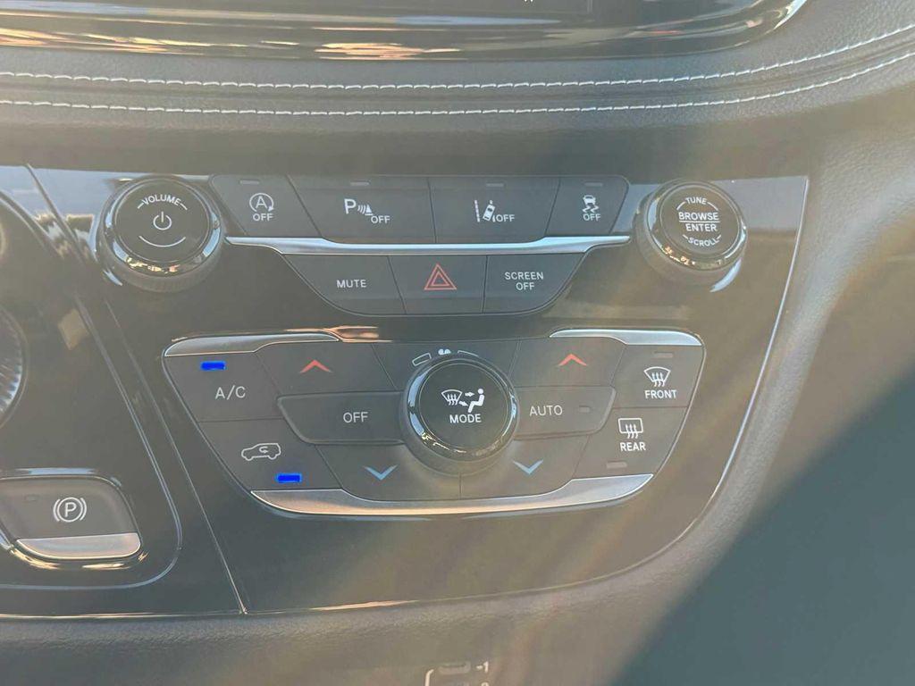 new 2026 Chrysler Pacifica car, priced at $42,273