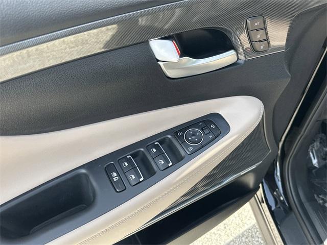 used 2022 Hyundai Santa Fe car, priced at $28,800