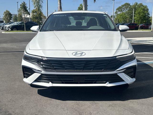 new 2025 Hyundai Elantra car, priced at $27,960