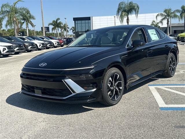 new 2025 Hyundai Sonata car, priced at $28,500