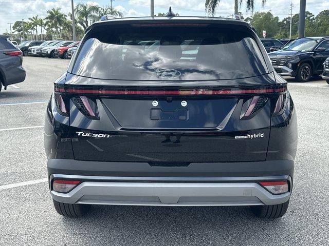 new 2025 Hyundai TUCSON Hybrid car, priced at $37,165