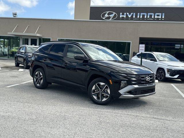 new 2025 Hyundai TUCSON Hybrid car, priced at $37,165