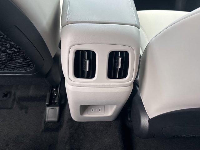 new 2025 Hyundai TUCSON Hybrid car, priced at $37,165
