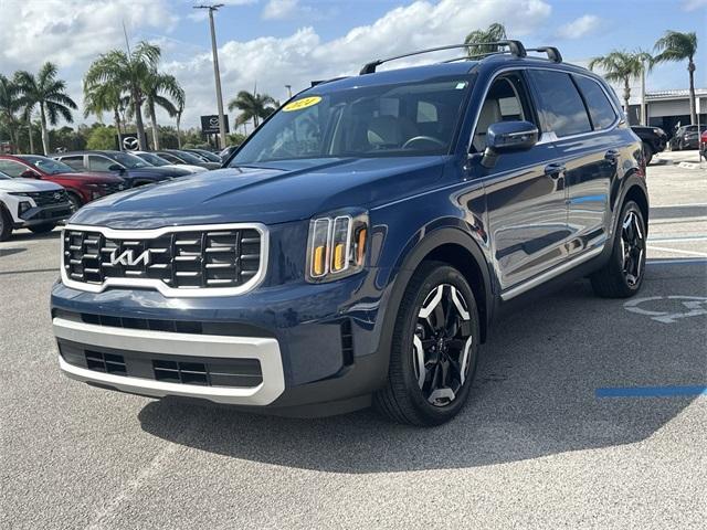 used 2024 Kia Telluride car, priced at $35,505