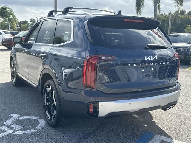 used 2024 Kia Telluride car, priced at $35,505