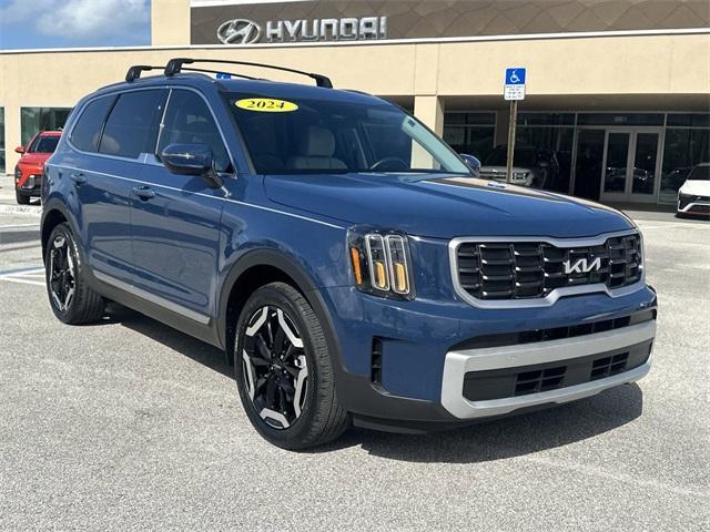 used 2024 Kia Telluride car, priced at $35,505