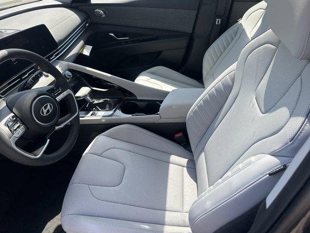 new 2025 Hyundai Elantra car, priced at $28,220
