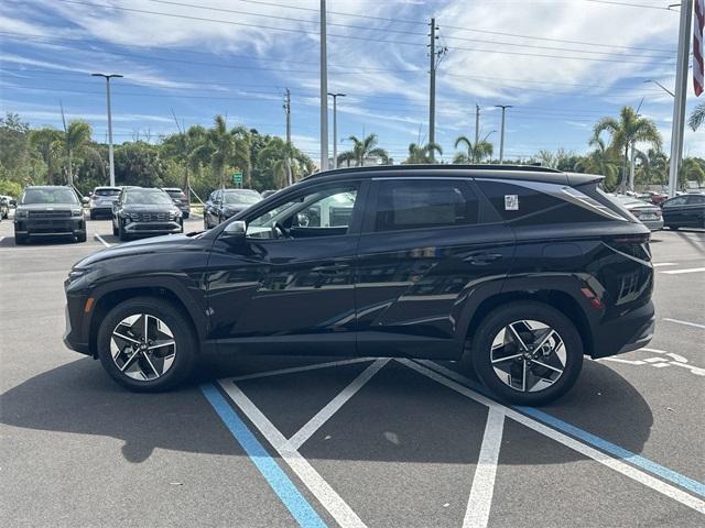 used 2025 Hyundai TUCSON Hybrid car, priced at $35,576
