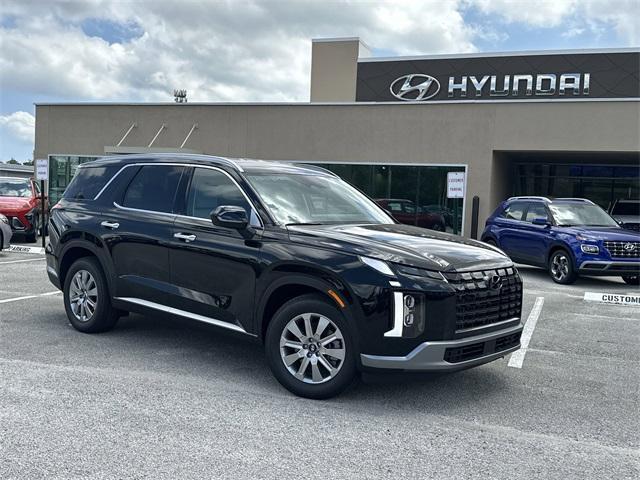 new 2025 Hyundai Palisade car, priced at $42,253