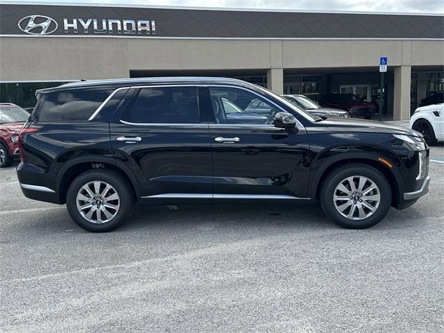 new 2025 Hyundai Palisade car, priced at $42,253