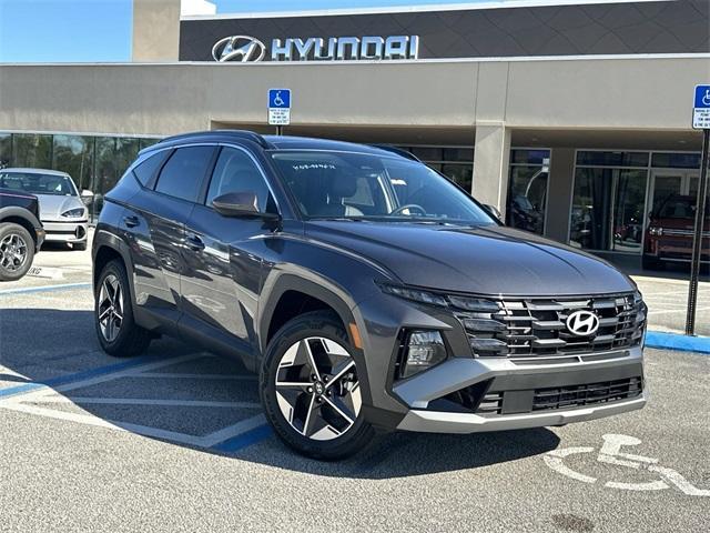 new 2025 Hyundai Tucson Hybrid car, priced at $37,128