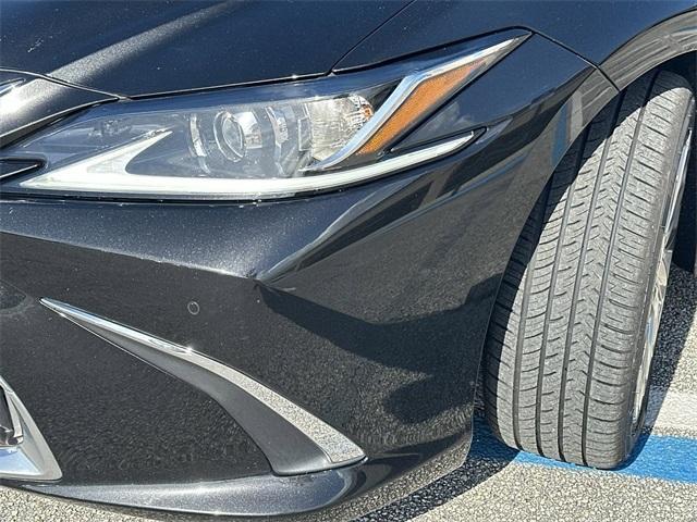 used 2019 Lexus ES 350 car, priced at $27,554