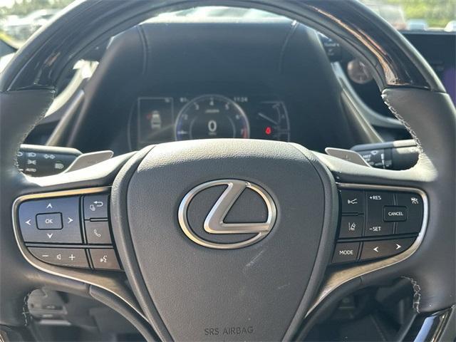 used 2019 Lexus ES 350 car, priced at $27,554