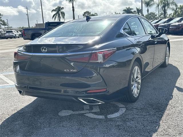 used 2019 Lexus ES 350 car, priced at $27,554