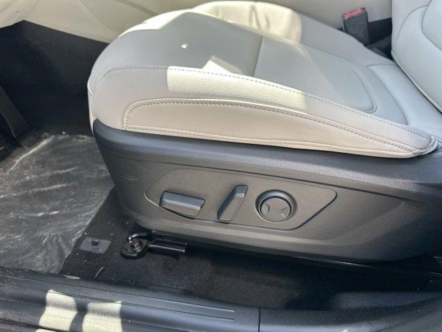 new 2025 Hyundai Tucson car, priced at $33,930