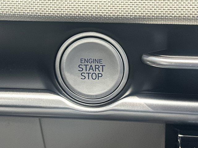 new 2025 Hyundai TUCSON Hybrid car, priced at $42,348