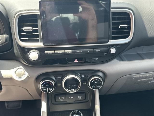 new 2025 Hyundai Venue car, priced at $23,718