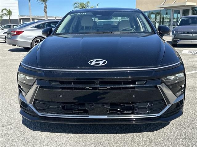 new 2025 Hyundai Sonata Hybrid car, priced at $39,160