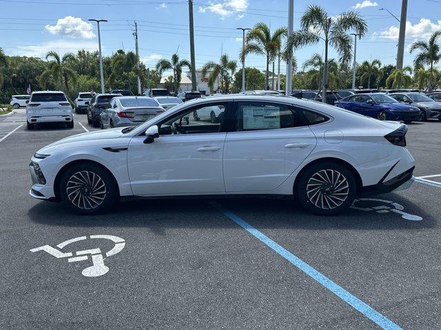 new 2025 Hyundai Sonata Hybrid car, priced at $38,767