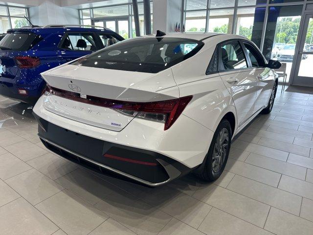 new 2025 Hyundai ELANTRA HEV car, priced at $26,974