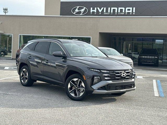 new 2025 Hyundai TUCSON Hybrid car, priced at $37,217