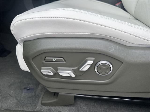 new 2025 Hyundai Santa Fe car, priced at $48,879