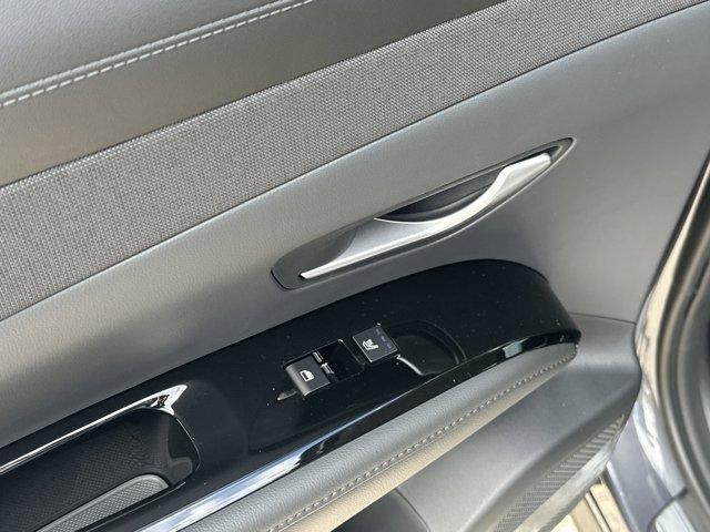 new 2025 Hyundai TUCSON Hybrid car, priced at $41,941