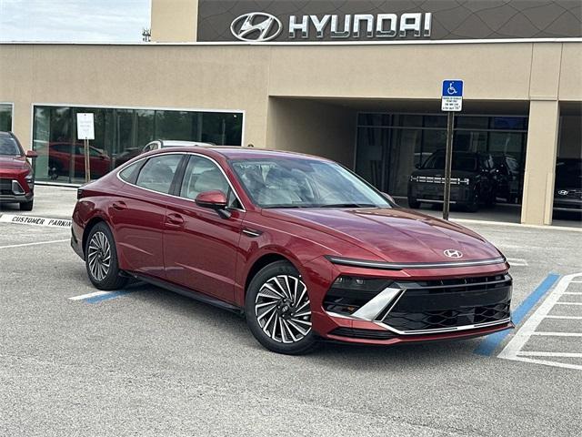 new 2025 Hyundai Sonata Hybrid car, priced at $33,415
