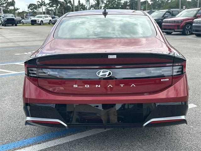 new 2025 Hyundai Sonata Hybrid car, priced at $33,415