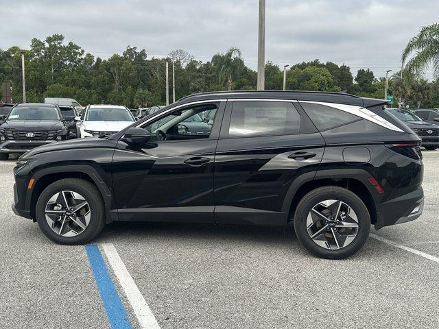 new 2025 Hyundai TUCSON Hybrid car, priced at $37,253