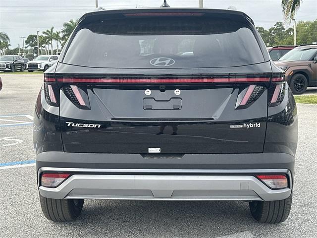 new 2025 Hyundai TUCSON Hybrid car, priced at $37,253