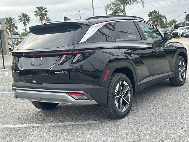 new 2025 Hyundai TUCSON Hybrid car, priced at $37,253