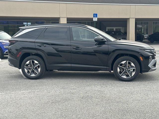 new 2025 Hyundai TUCSON Hybrid car, priced at $37,253